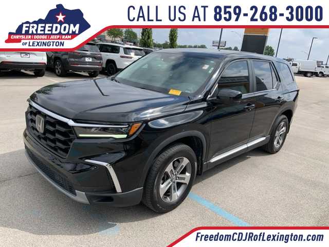 Thumbnail: 2023 Honda Pilot - 1