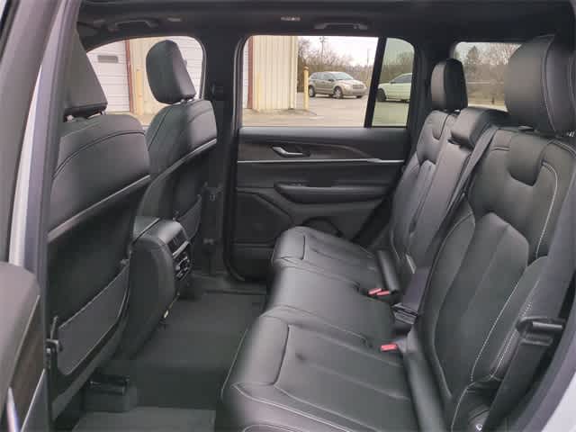 Thumbnail: 2025 Jeep Grand Cherokee - 20