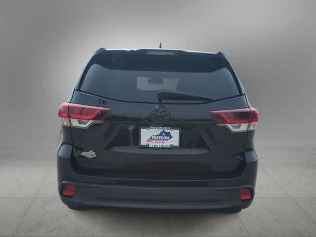 Thumbnail: 2019 Toyota Highlander - 7