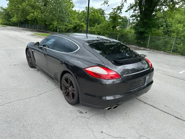 Thumbnail: 2010 Porsche Panamera - 16