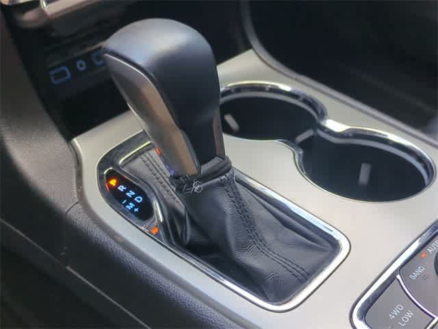 Thumbnail: 2019 Jeep Grand Cherokee - 33