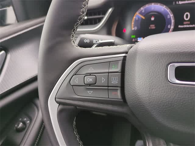 Thumbnail: 2025 Jeep Grand Cherokee L - 25