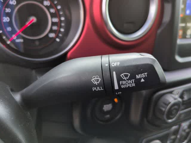 Thumbnail: 2021 Jeep Gladiator - 25