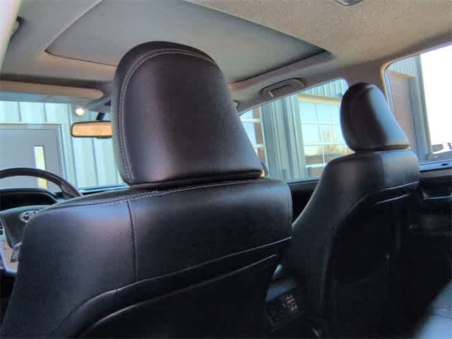 Thumbnail: 2017 Toyota 4Runner - 19