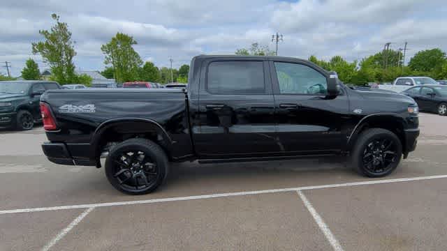 Thumbnail: 2026 RAM 1500 - 9