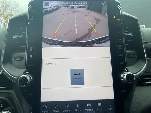 Thumbnail: 2025 RAM 1500 - 35