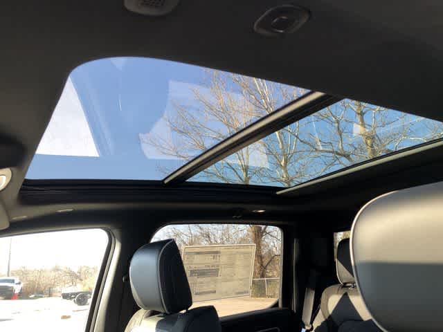 Thumbnail: 2026 RAM 1500 - 13