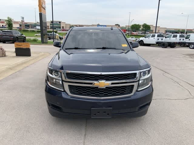 2017 Chevrolet Tahoe LT 32