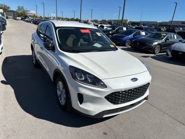 Thumbnail: 2022 Ford Escape - 17