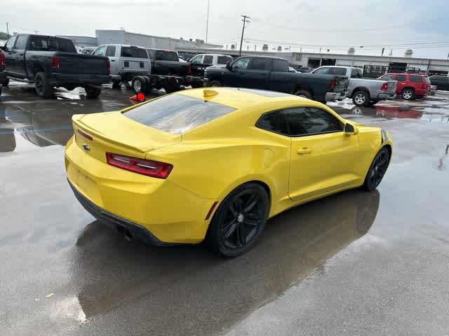 Thumbnail: 2017 Chevrolet Camaro - 17