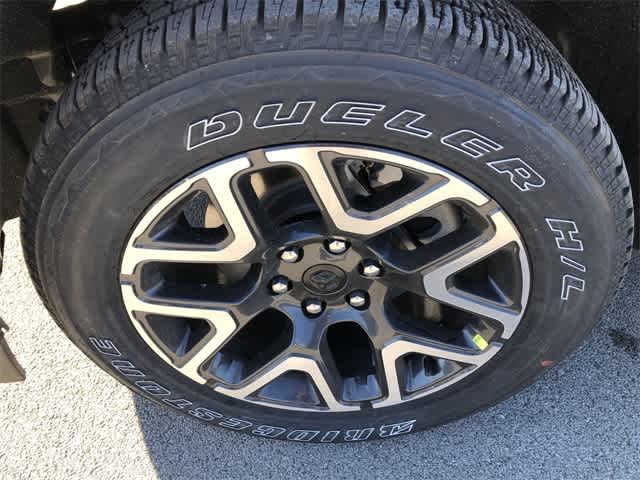 Thumbnail: 2026 RAM 1500 - 10