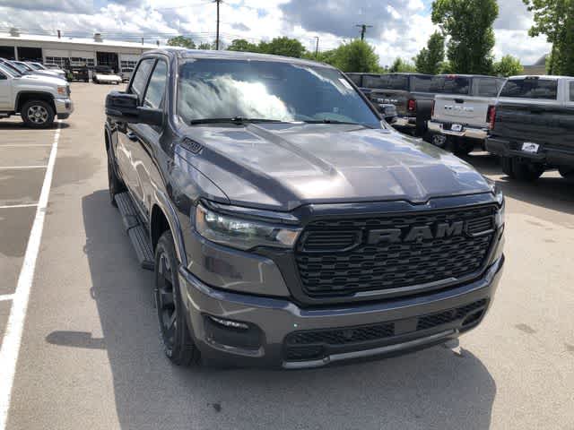 Thumbnail: 2026 RAM 1500 - 9