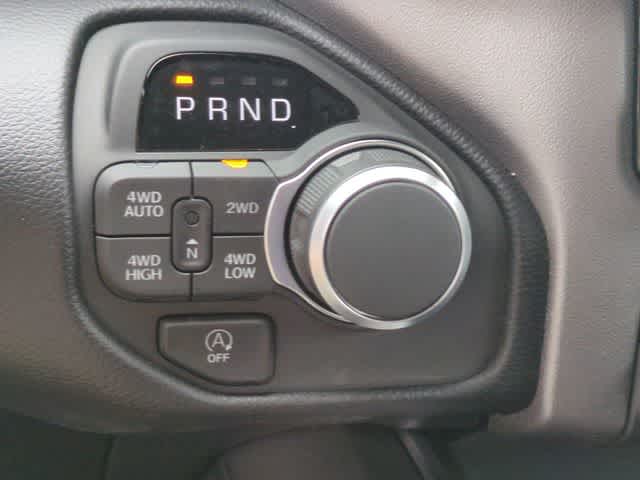 Thumbnail: 2026 RAM 1500 - 28