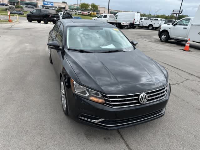 Thumbnail: 2019 Volkswagen Passat - 29