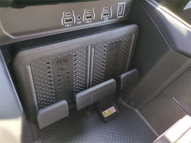 Thumbnail: 2026 RAM 1500 - 32