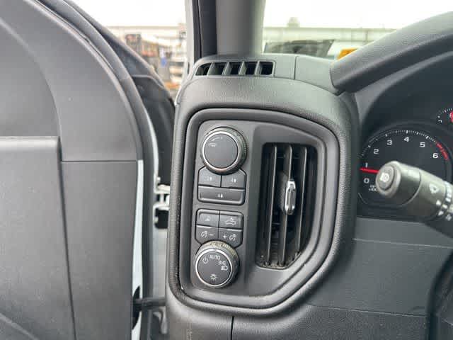 Thumbnail: 2024 Chevrolet Silverado 2500 - 14