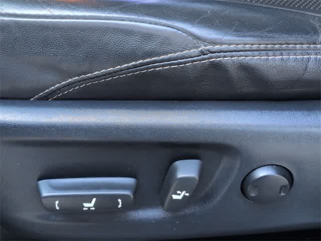 Thumbnail: 2017 Toyota 4Runner - 18