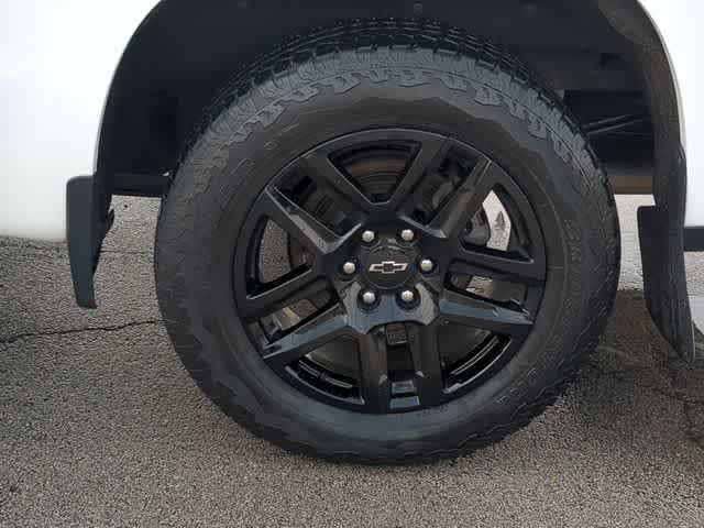 Thumbnail: 2022 Chevrolet Silverado 1500 - 13