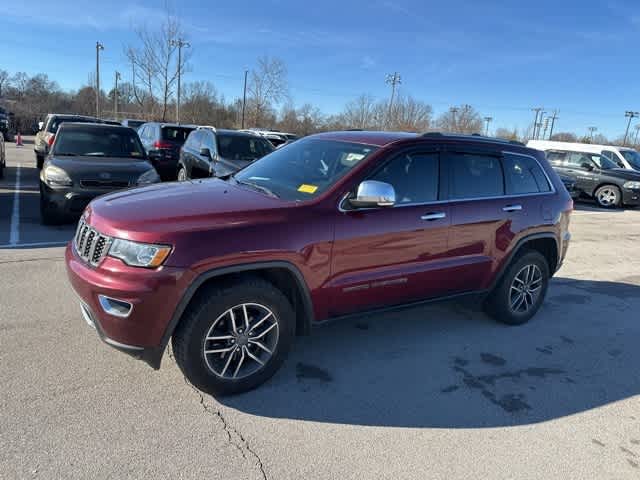 Thumbnail: 2019 Jeep Grand Cherokee - 17