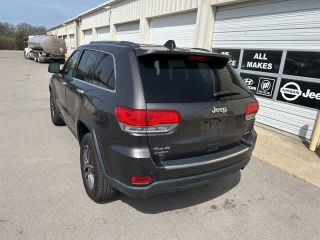 Thumbnail: 2019 Jeep Grand Cherokee - 16