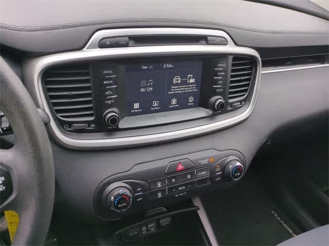 Thumbnail: 2018 Kia Sorento - 28