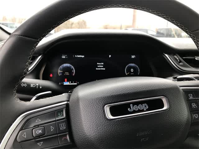 Thumbnail: 2023 Jeep Grand Cherokee - 19