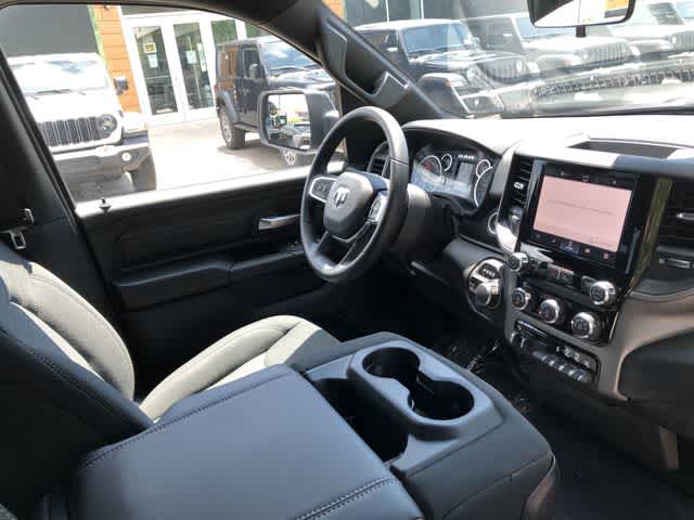 Thumbnail: 2026 RAM 1500 - 17