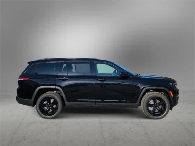 Thumbnail: 2025 Jeep Grand Cherokee L - 9