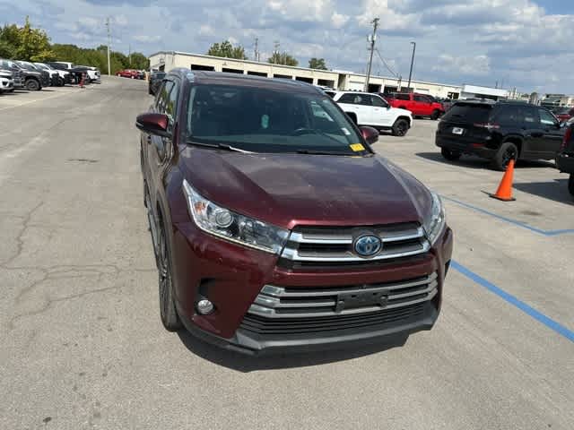 Thumbnail: 2018 Toyota Highlander - 24