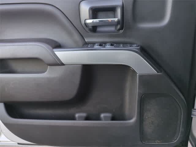 Thumbnail: 2018 Chevrolet Silverado 1500 - 30