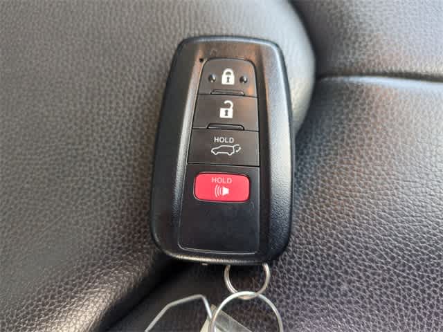 Thumbnail: 2020 Toyota Highlander - 36