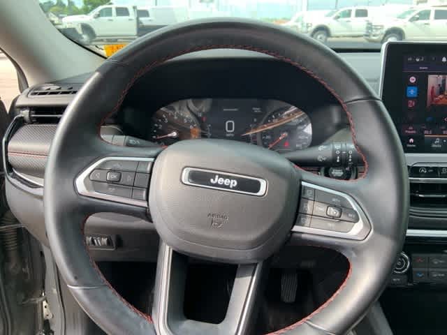 Thumbnail: 2022 Jeep Compass - 9