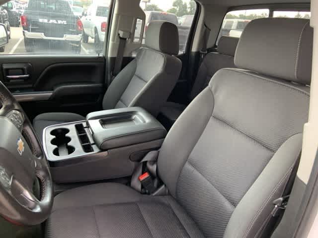 Thumbnail: 2018 Chevrolet Silverado 1500 - 3
