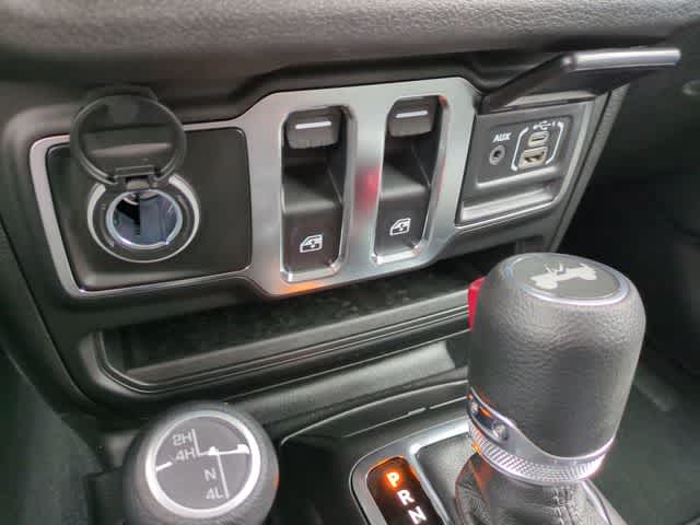 Thumbnail: 2026 Jeep Wrangler - 31