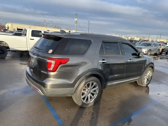Thumbnail: 2016 Ford Explorer - 14