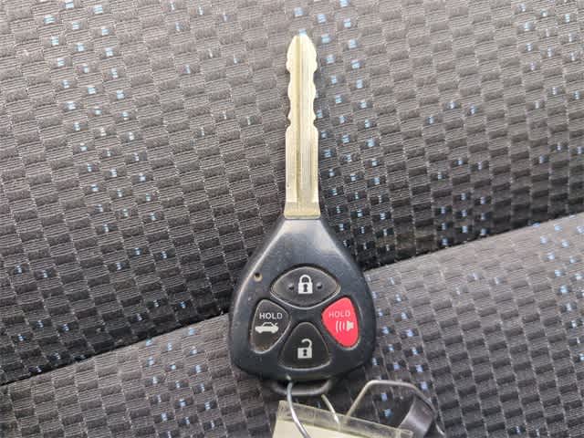 Thumbnail: 2011 Toyota Corolla - 32