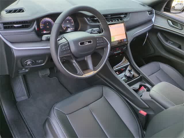 Thumbnail: 2025 Jeep Grand Cherokee L - 10