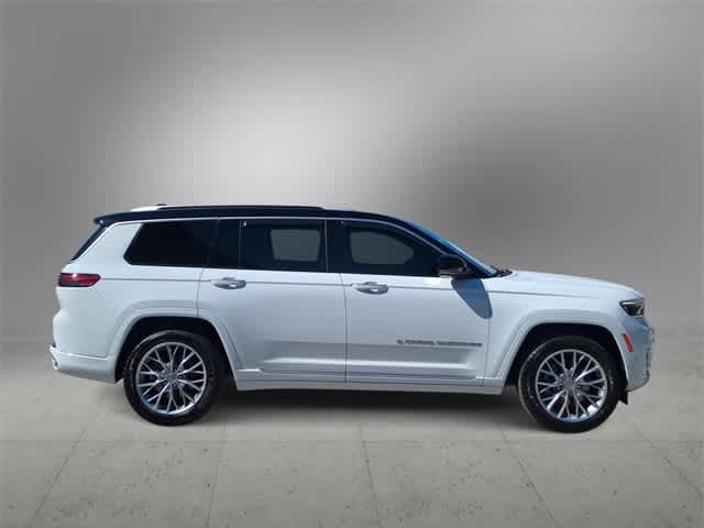 Thumbnail: 2023 Jeep Grand Cherokee L - 9