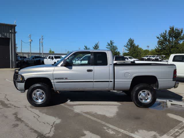 Thumbnail: 2000 Dodge Ram 2500 - 5