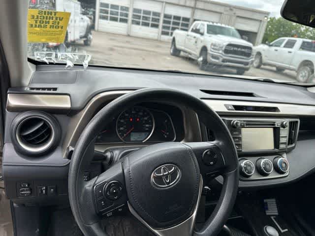 Thumbnail: 2014 Toyota RAV4 - 6