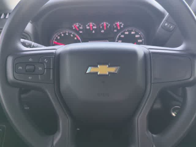 Thumbnail: 2023 Chevrolet Silverado 1500 - 23