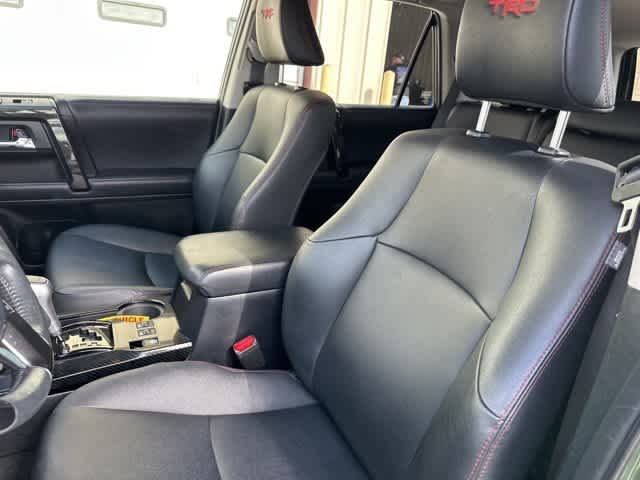 Thumbnail: 2020 Toyota 4Runner - 3