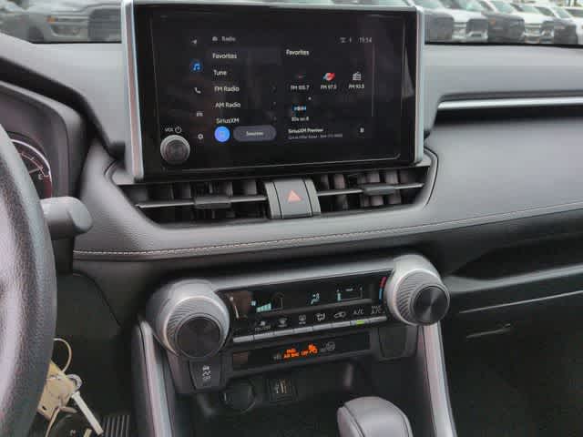 Thumbnail: 2023 Toyota RAV4 - 26