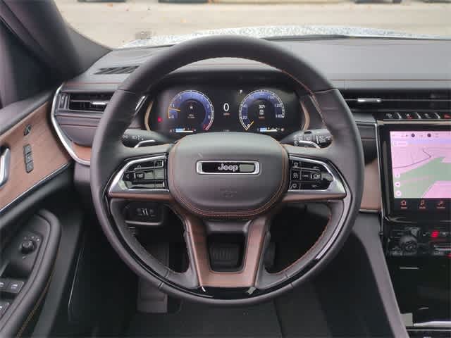 Thumbnail: 2025 Jeep Grand Cherokee - 24