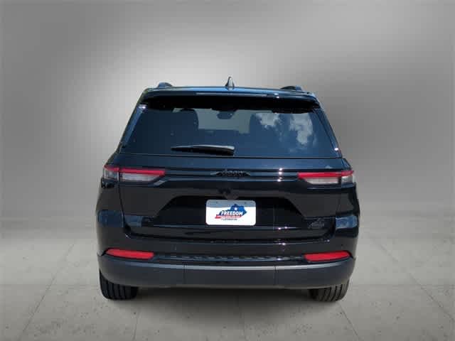 Thumbnail: 2025 Jeep Grand Cherokee - 7