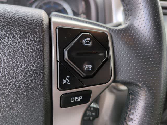 Thumbnail: 2015 Toyota 4Runner - 25
