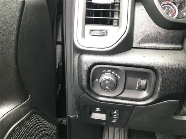 Thumbnail: 2026 RAM 1500 - 26