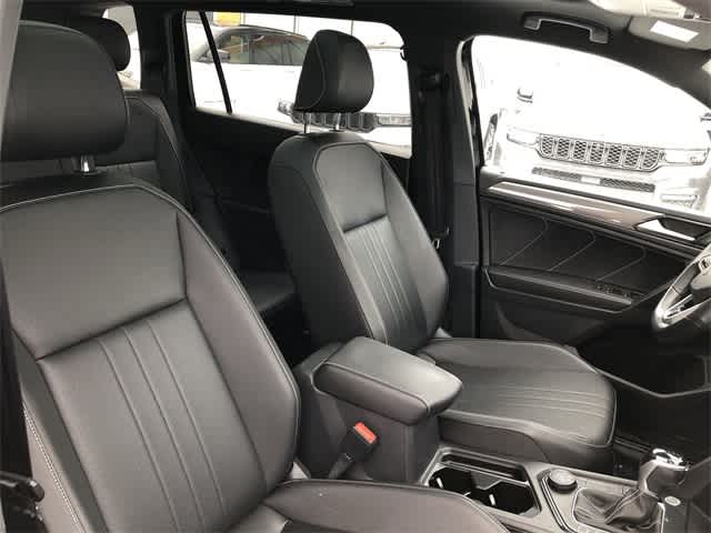 Thumbnail: 2022 Volkswagen Tiguan - 29