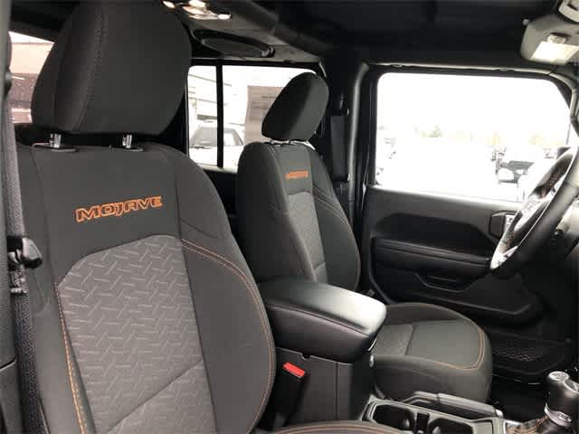 Thumbnail: 2023 Jeep Gladiator - 29