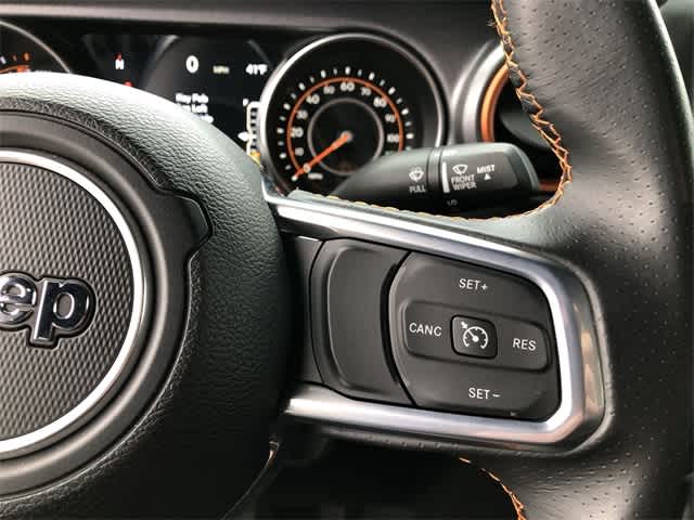 Thumbnail: 2023 Jeep Gladiator - 21